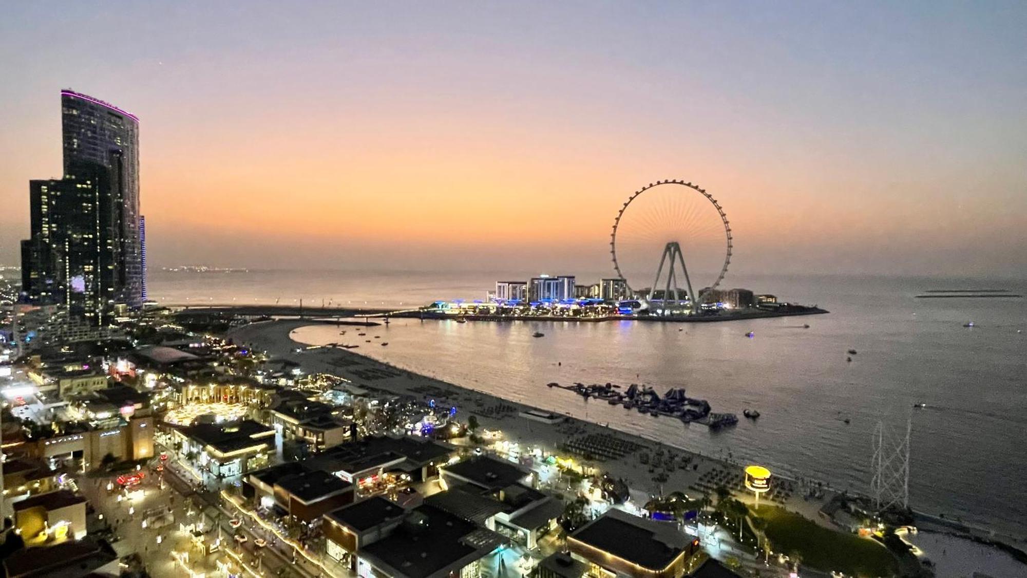 Jbr Beachfront Luxe Apartment All Rooms Sea Facing دبي المظهر الخارجي الصورة
